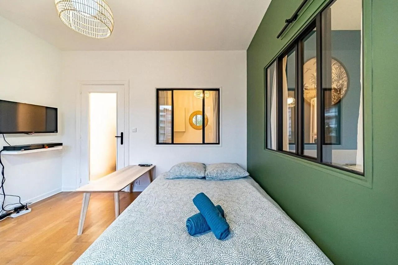 Apartment Appartement 6 Pers Avec Balcon-Perrache Bellecour Lyon France